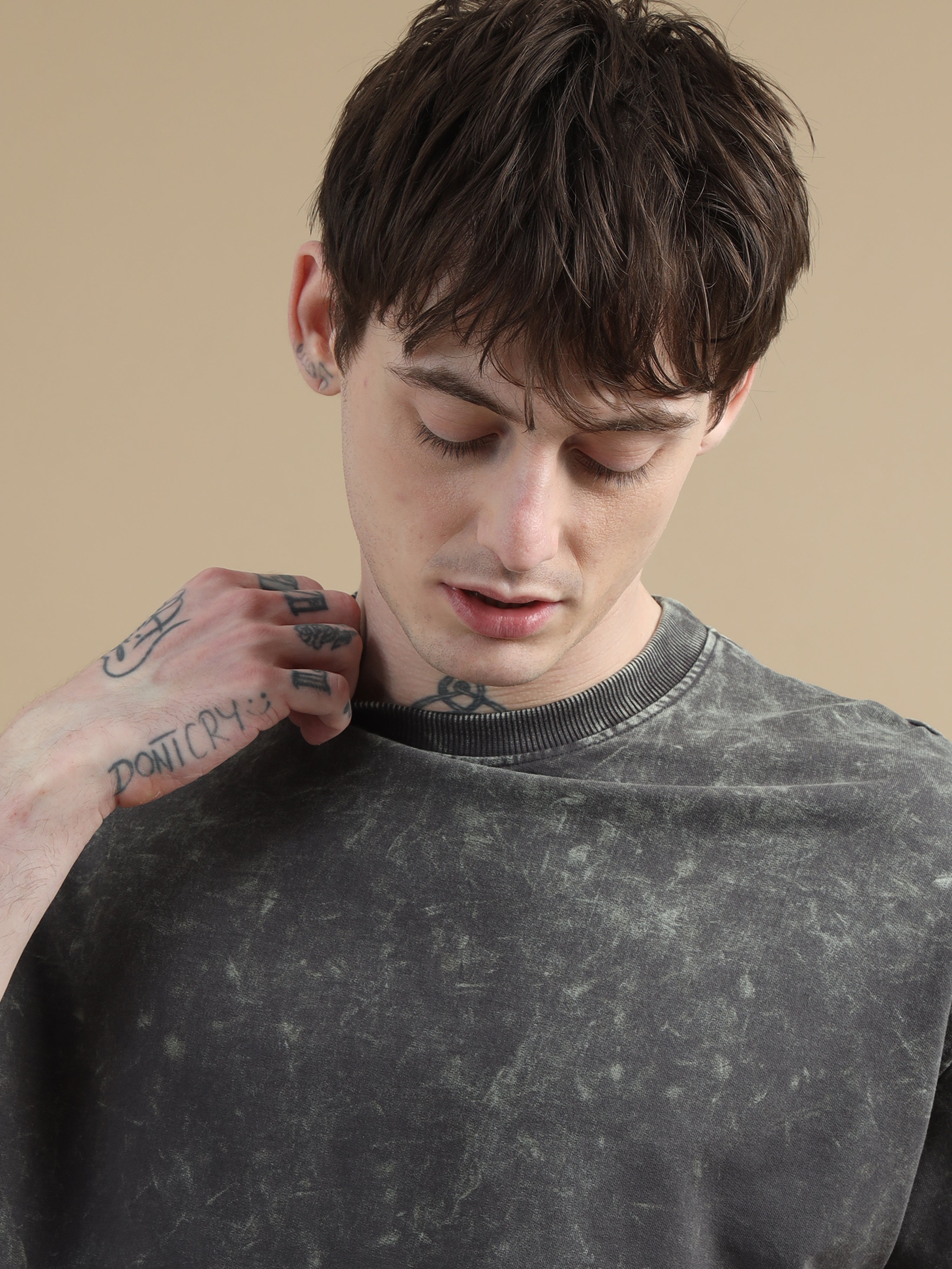 Acid wash tshirt (Dark Grey)