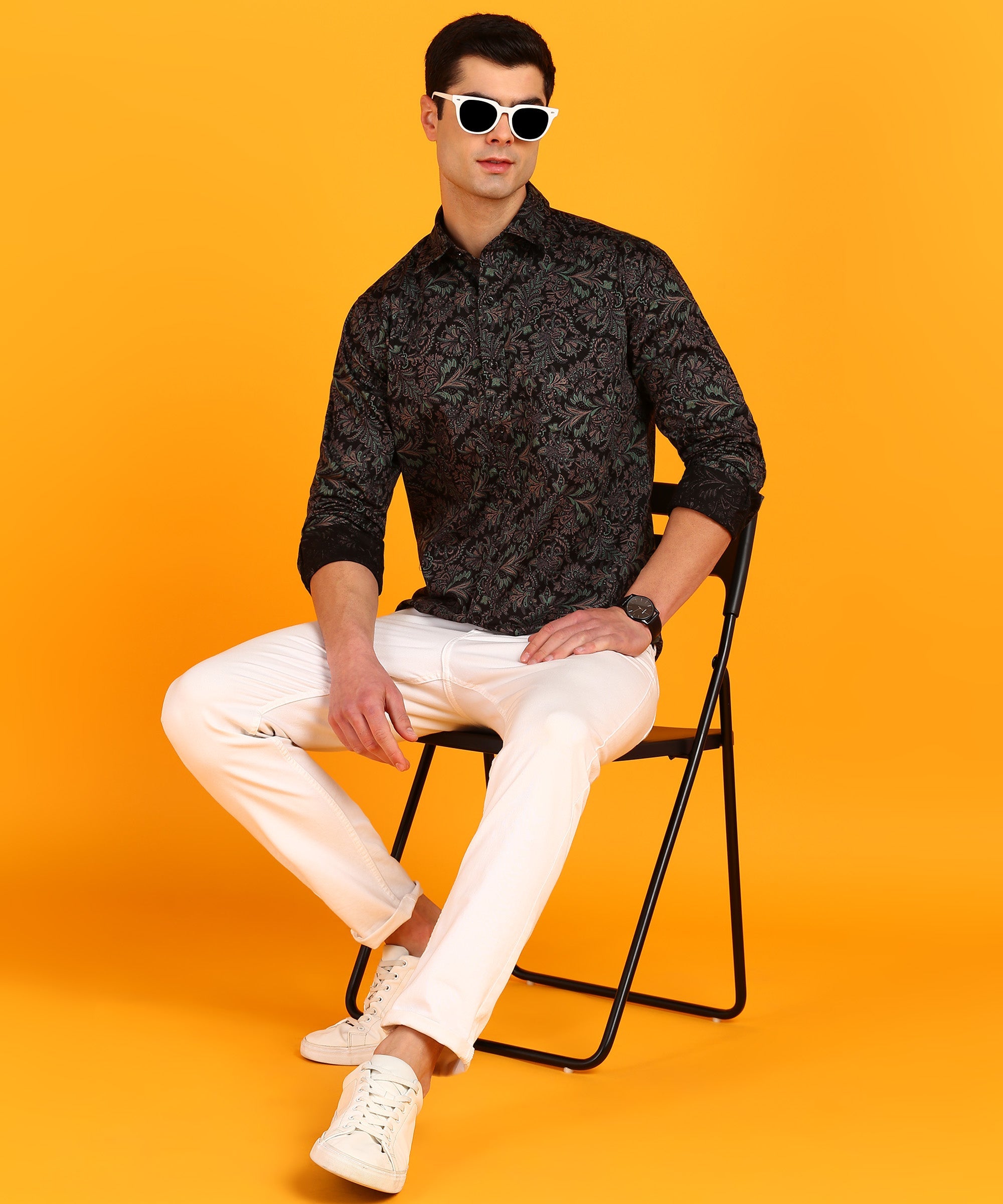 Men's Full Sleeve Black & Green Leaf Motif Shirt