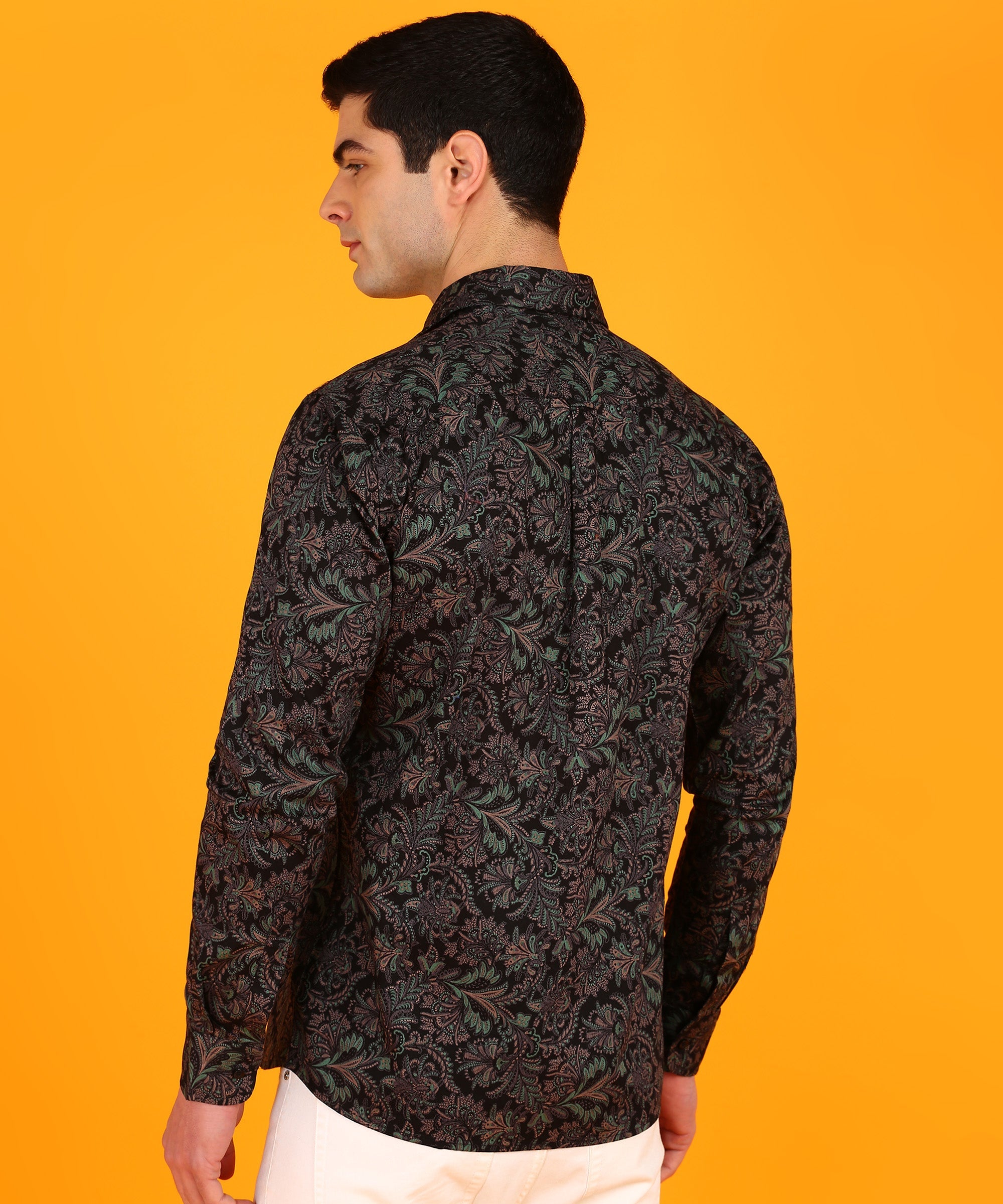 Men's Full Sleeve Black & Green Leaf Motif Shirt