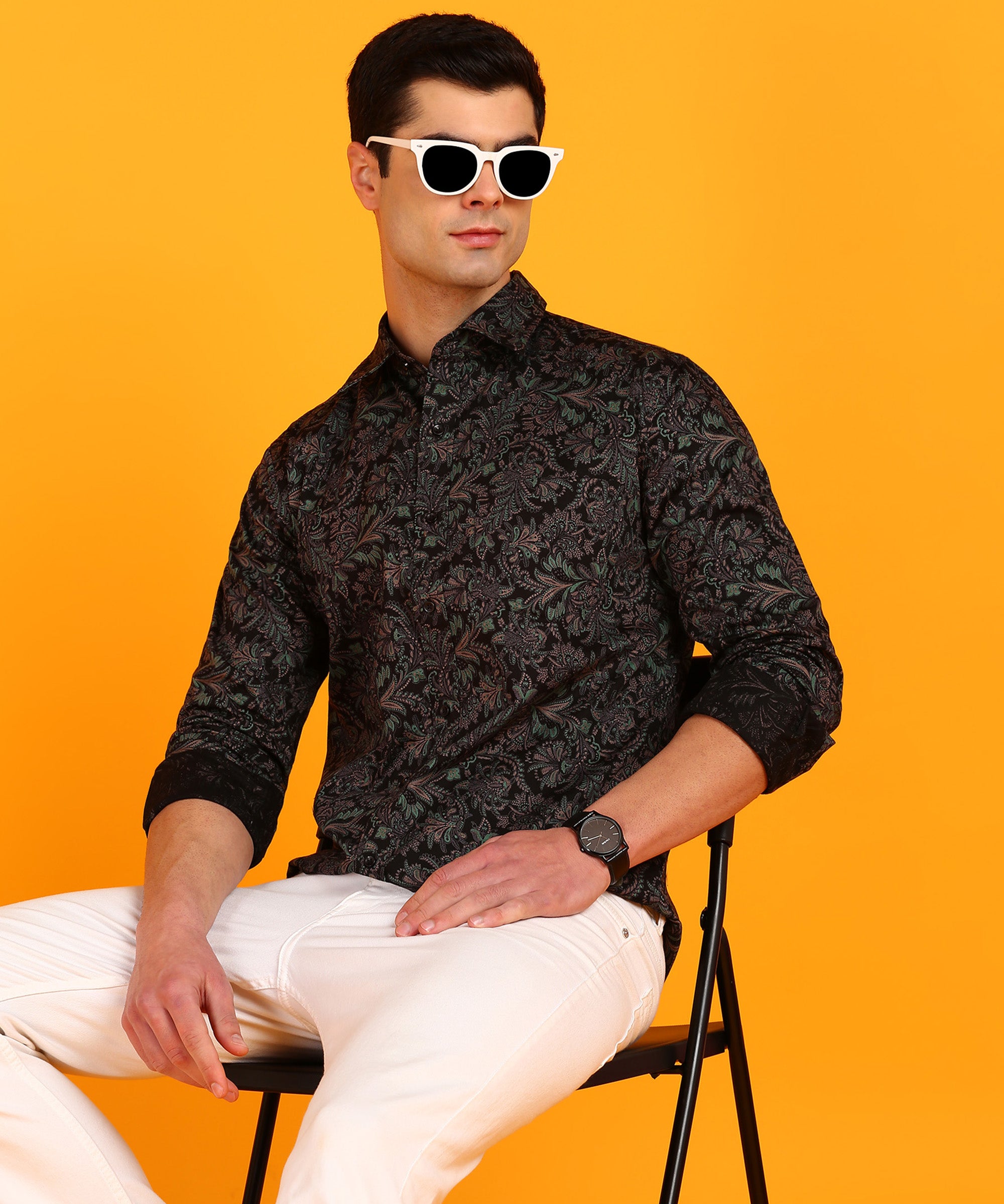 Men's Full Sleeve Black & Green Leaf Motif Shirt