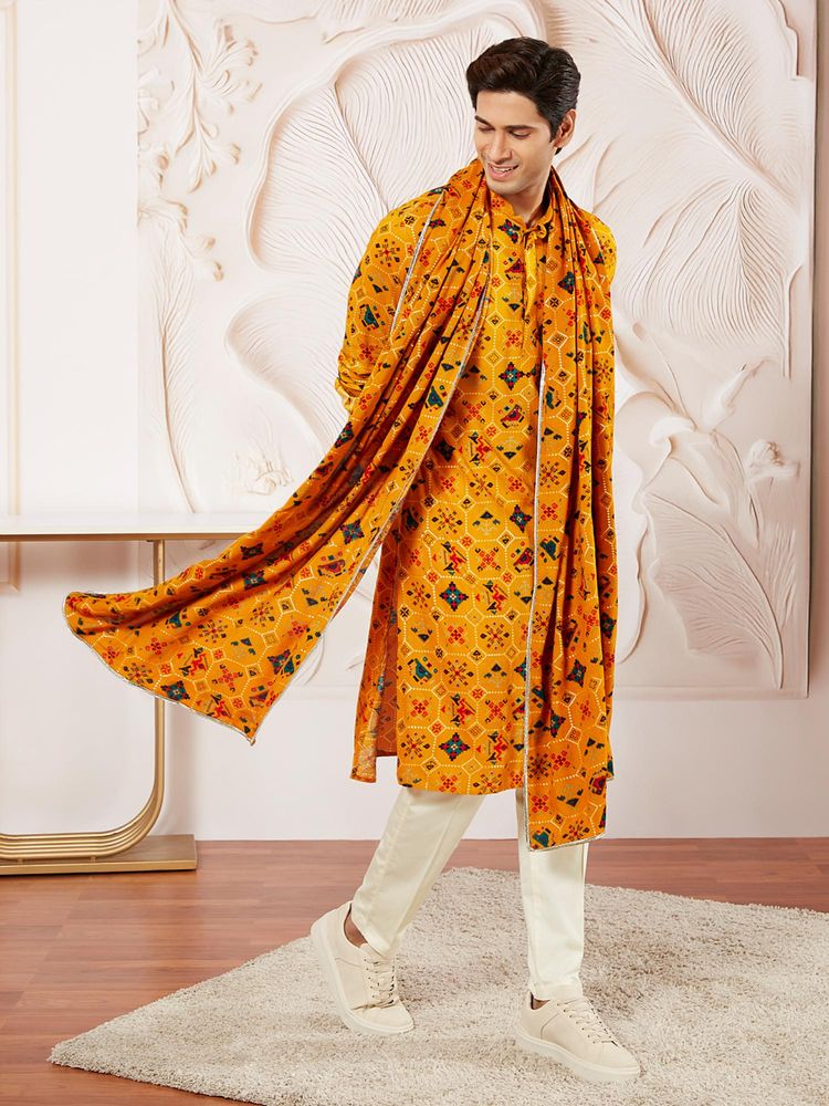 Men Printed Kurta with Pant and Dupatta
